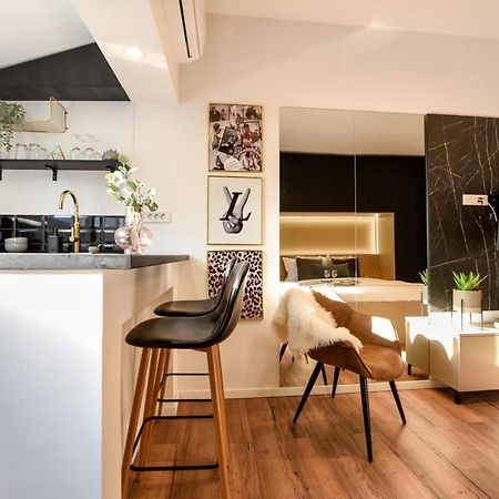 Calea Victoriei Modern Studio - Escape In The City Center Bucharest Luaran gambar