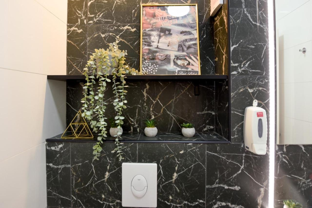 Calea Victoriei Modern Studio - Escape In The City Center Bucharest Luaran gambar